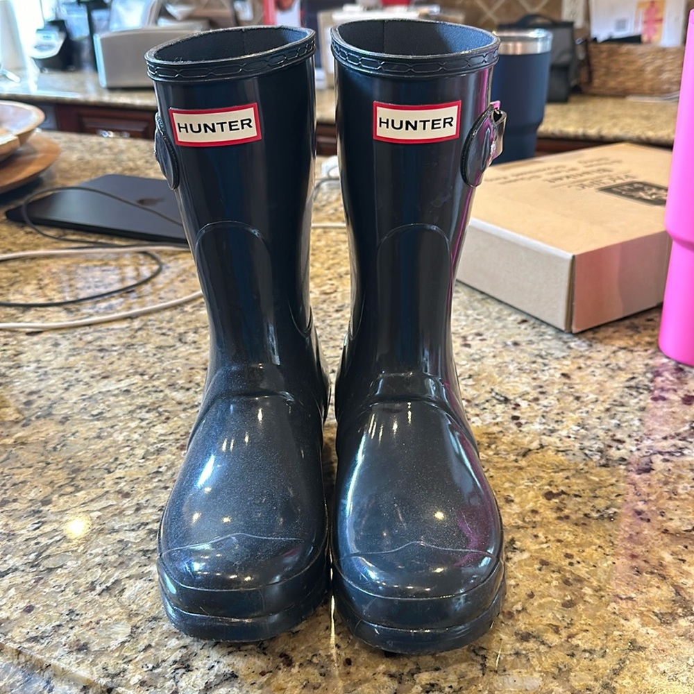 Short hunter boots